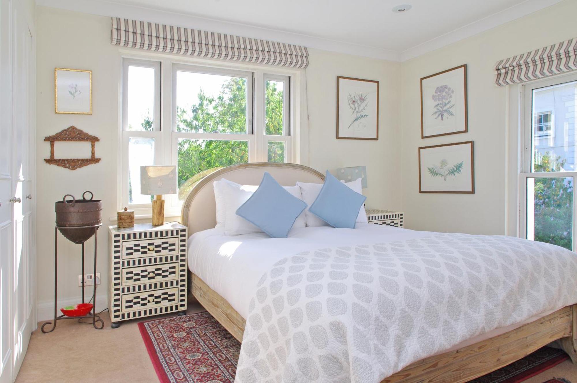 Notting Hill Light & Airy Apartment London