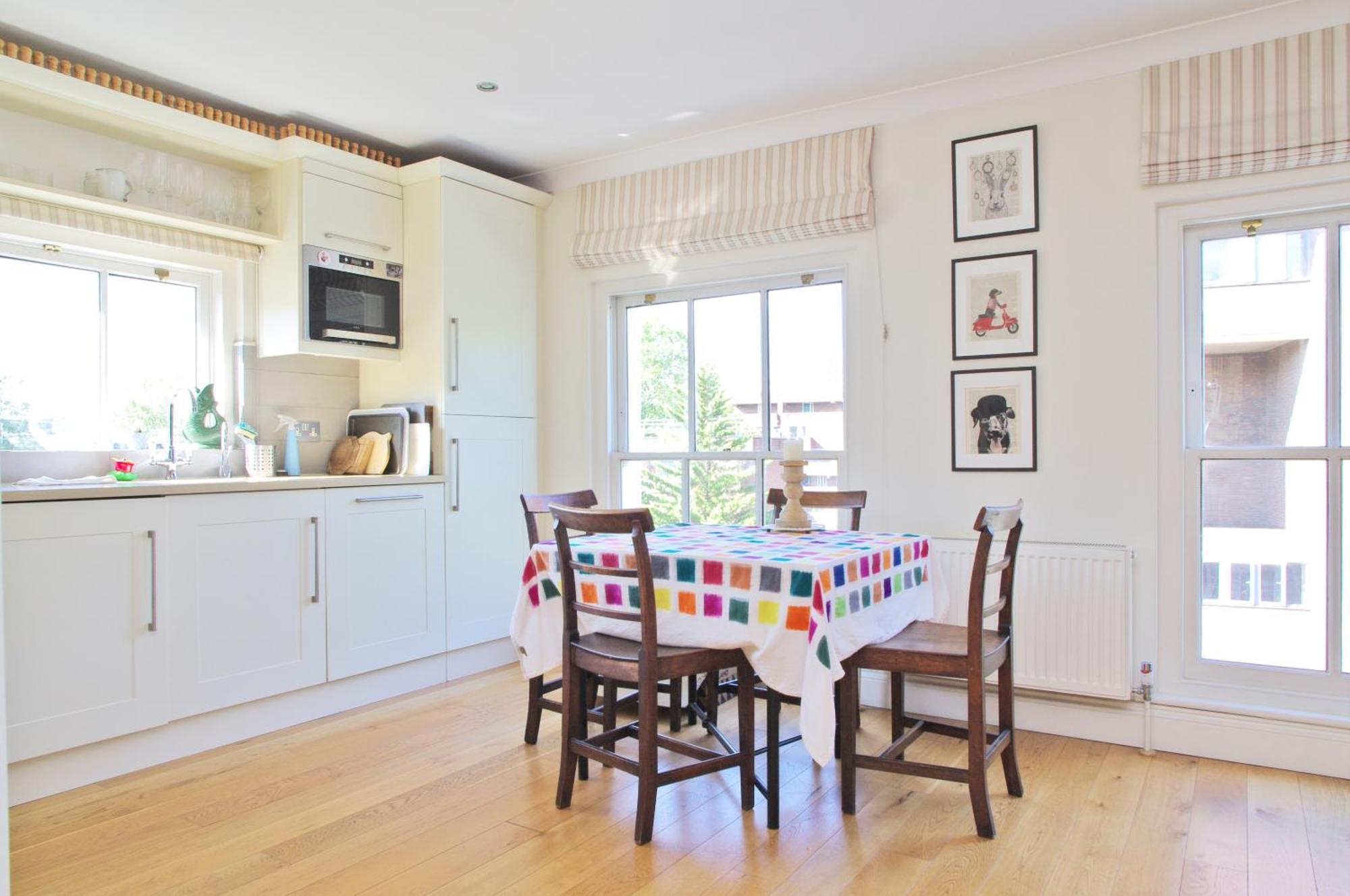 Notting Hill Light & Airy * London