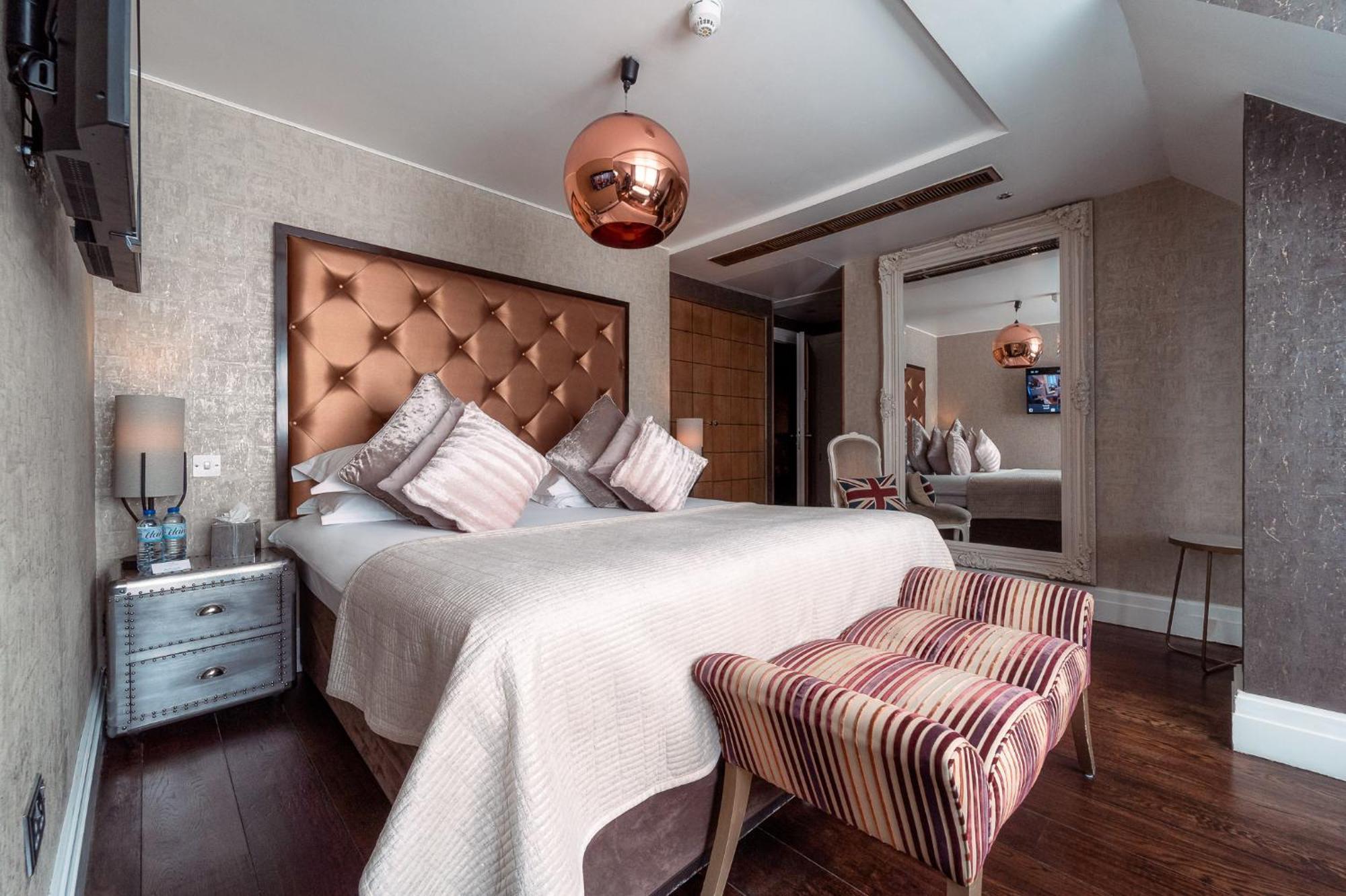 Karma Sanctum Soho Hotell London