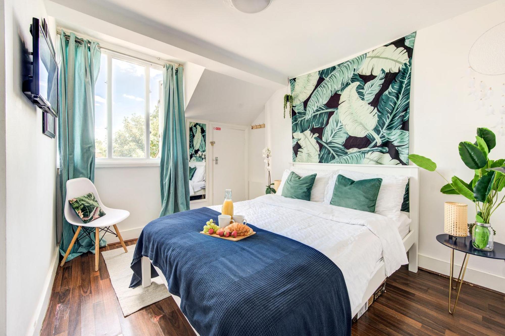 Islington Attic 3 Bedroom Flat Londen
