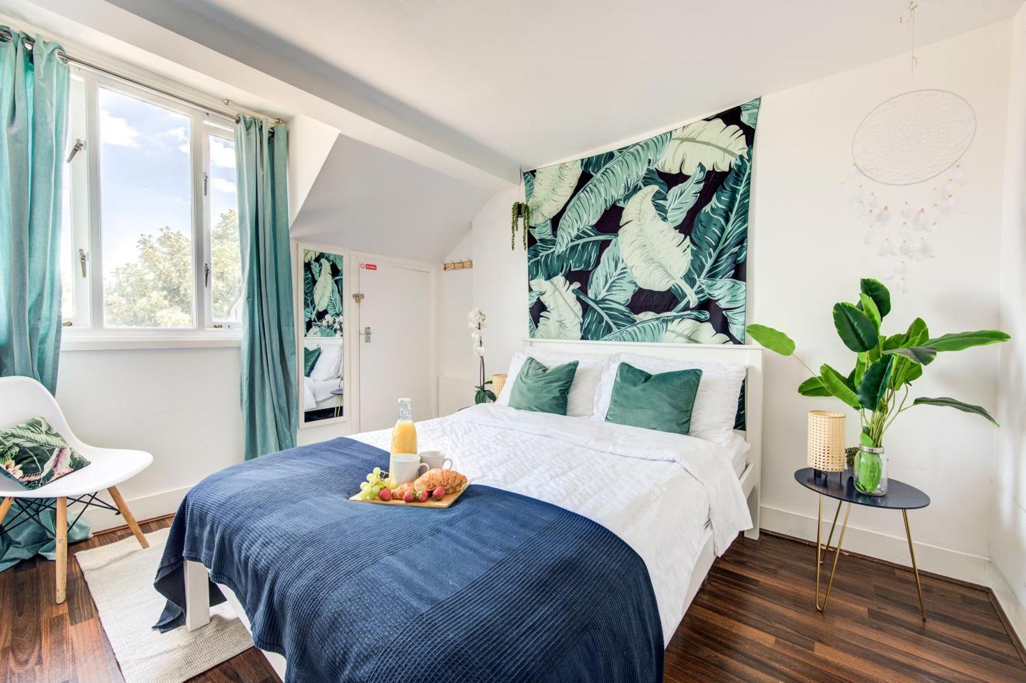 Islington Attic 3 Bedroom Flat Appartement *