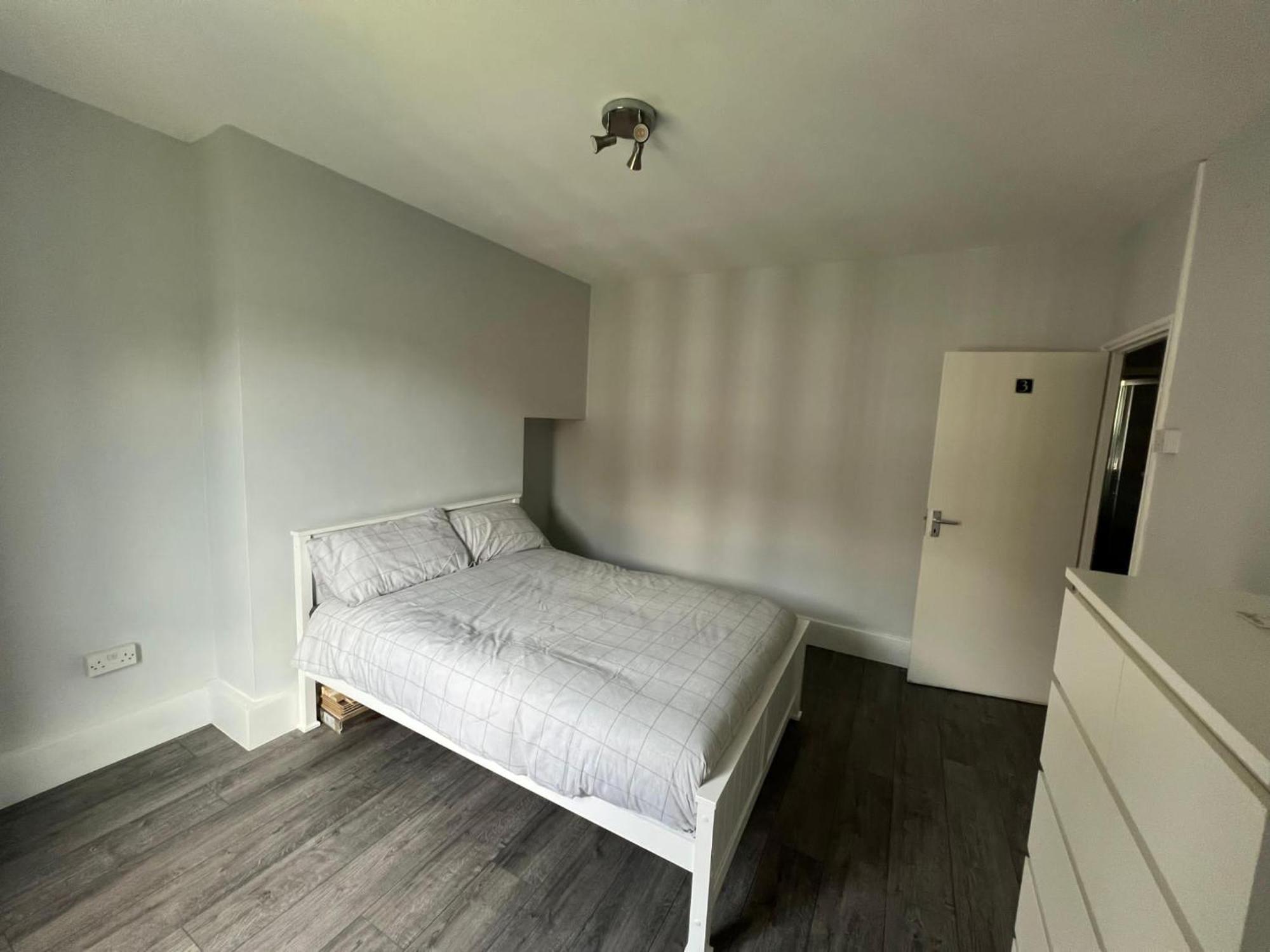 Vauxhall Guest house