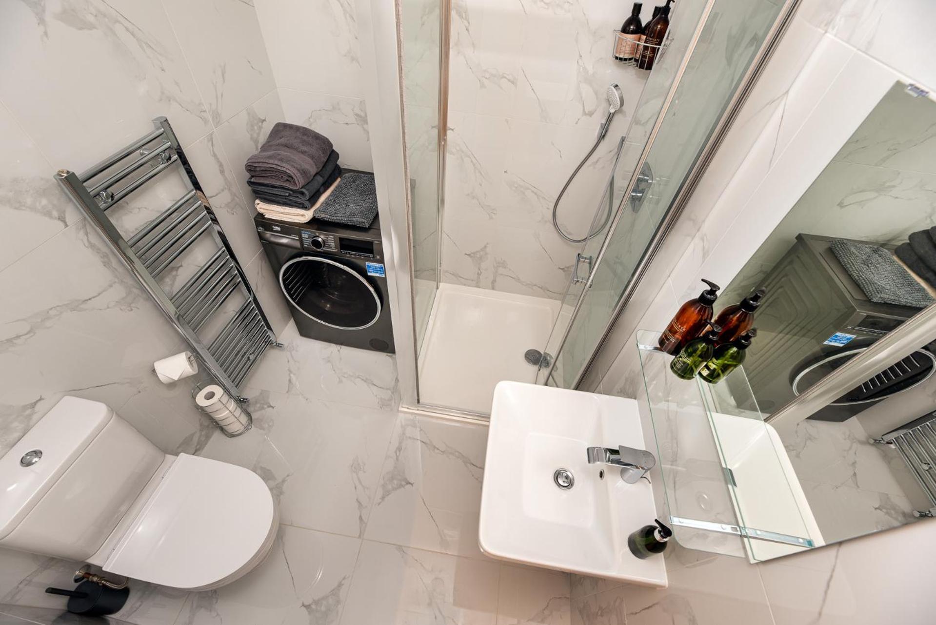 Apartment 2-bedroom Victorian In Kensington London