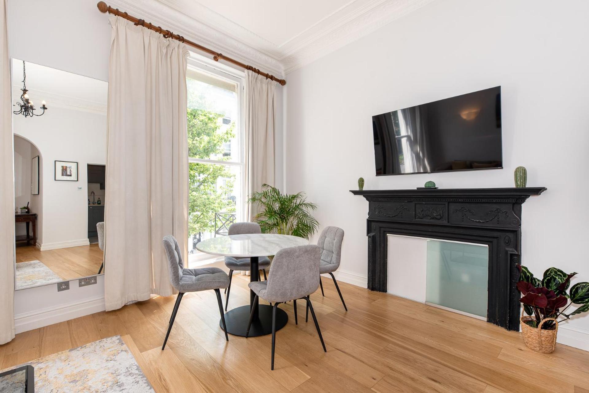 2-bedroom Victorian In Kensington *