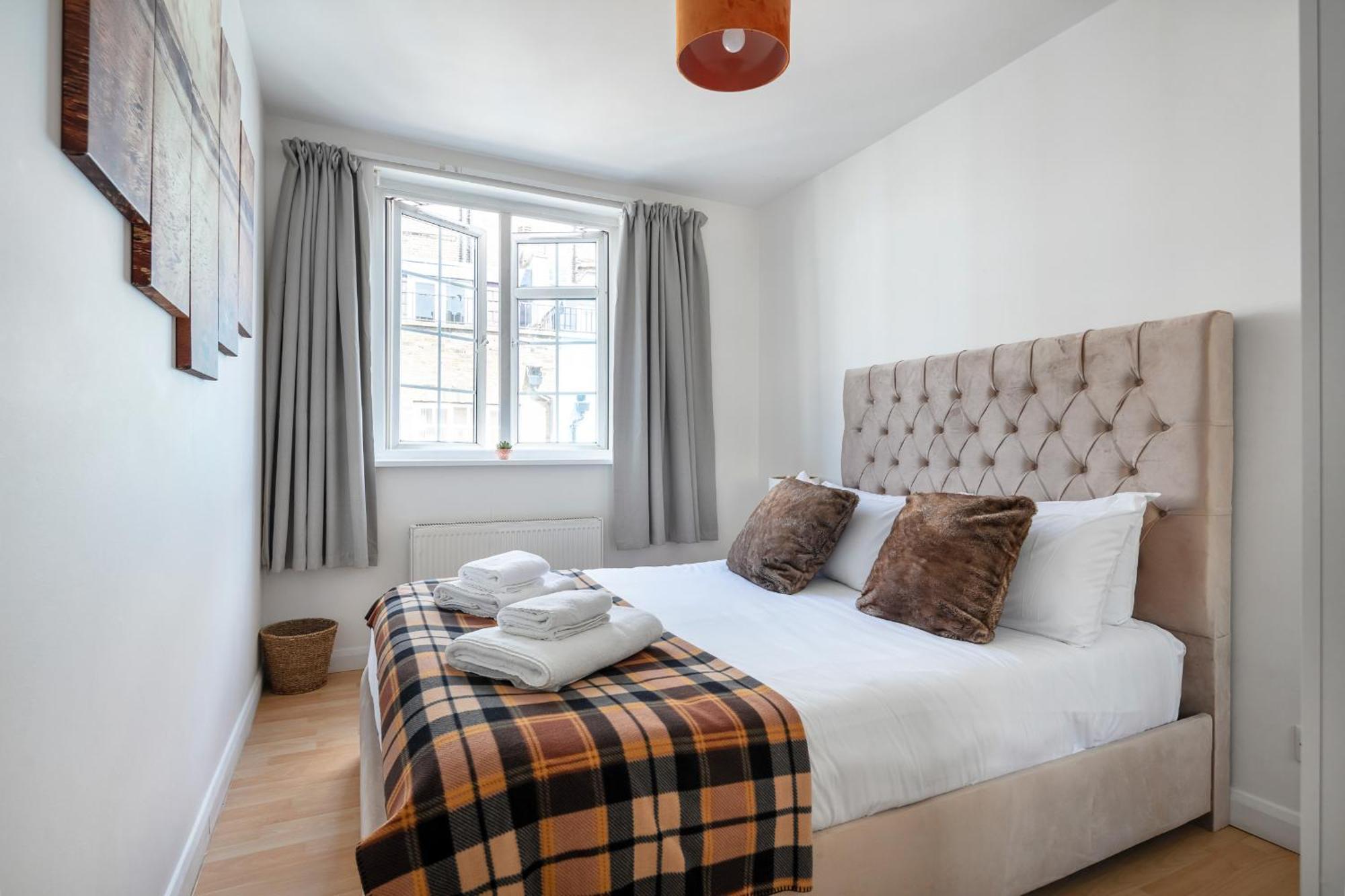 Feriehus - Cozy 3 Bed House On A Quiet Mews - *