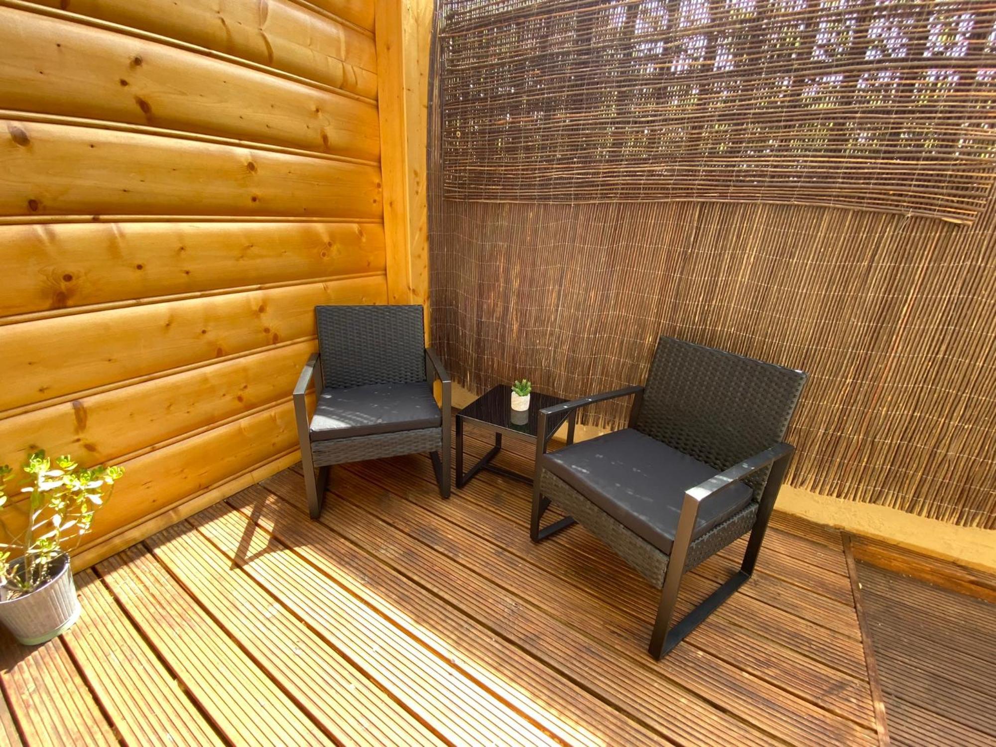 Luxury Sauna Jacuzzi Excel Canary Wharf Zone 2 London