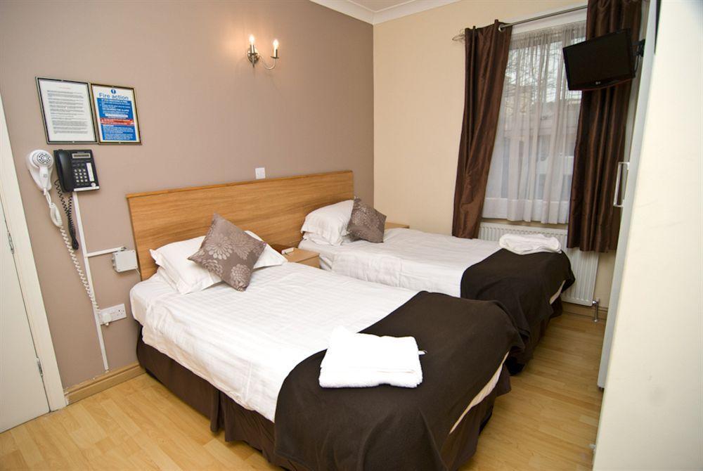 Holland Park Grove Hotell 3*
