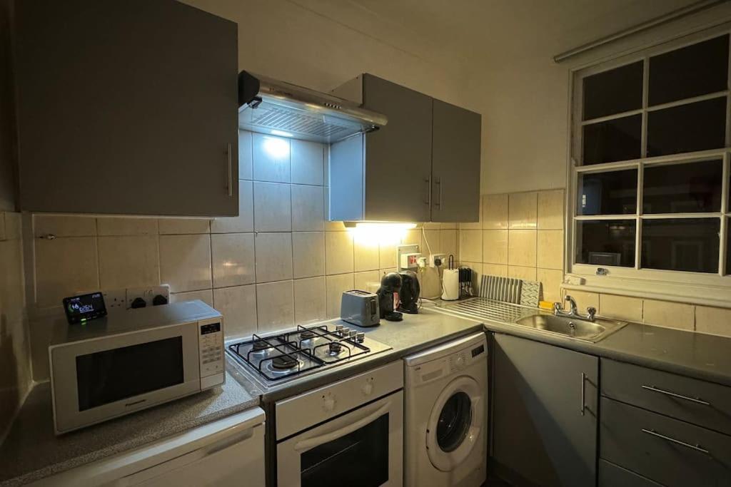 Apartment Flat In The Heart Of Camden Town *