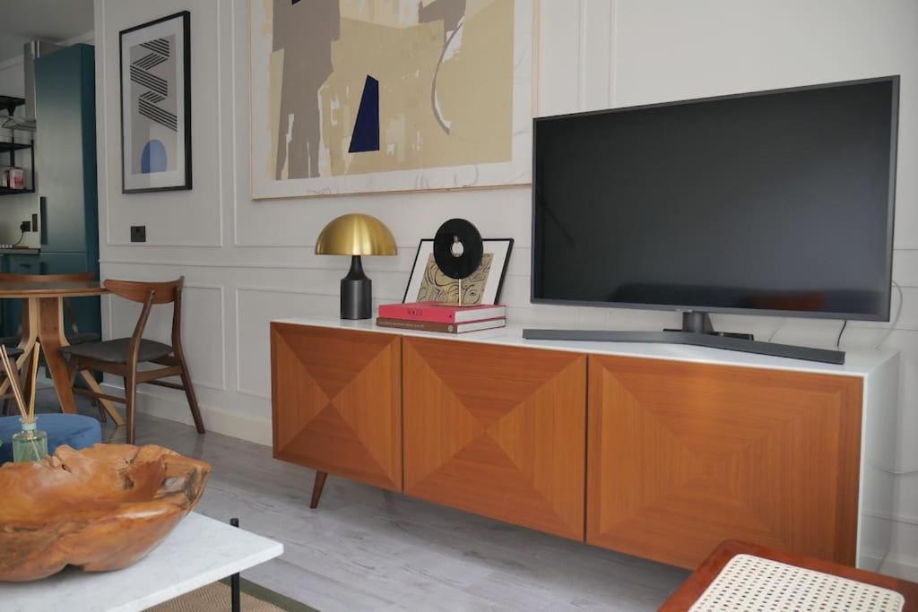 Contemporary Flat In Clerkenwell *