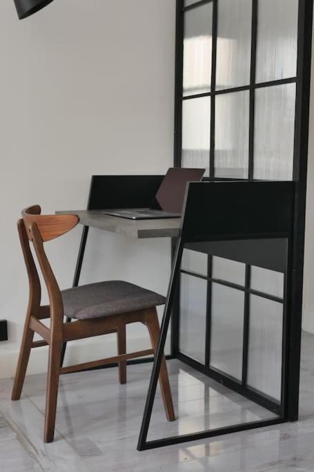 Contemporary Flat In Clerkenwell