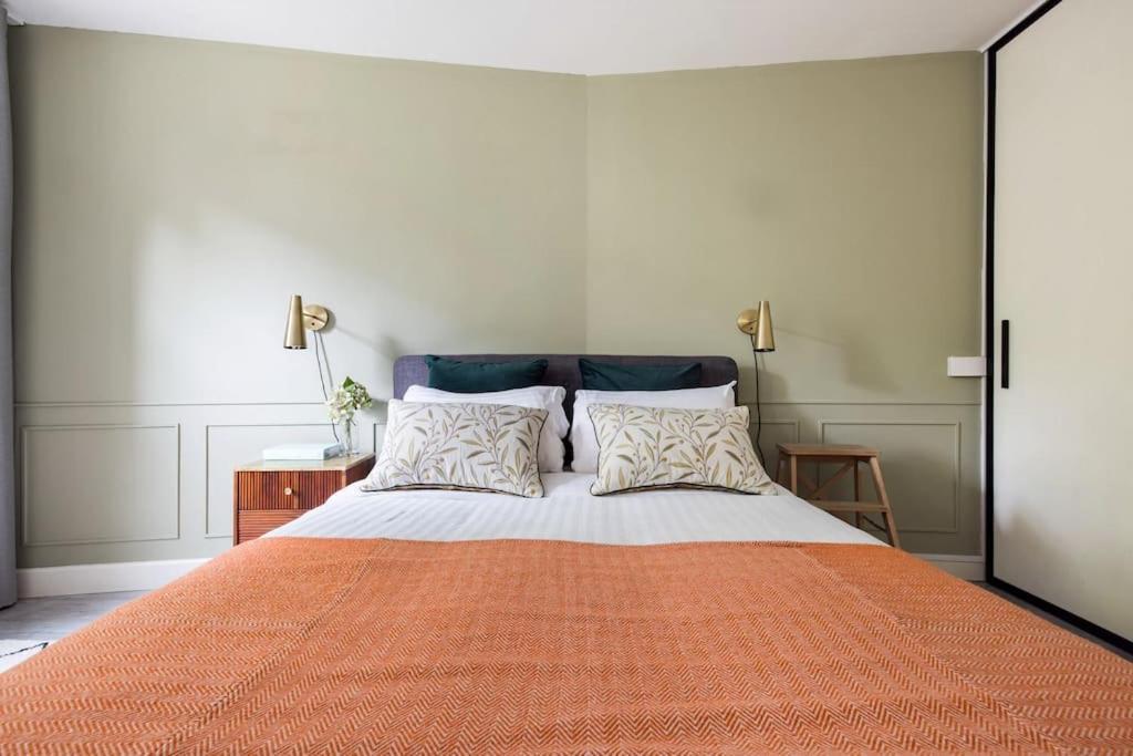 Contemporary Flat In Clerkenwell Apartment London