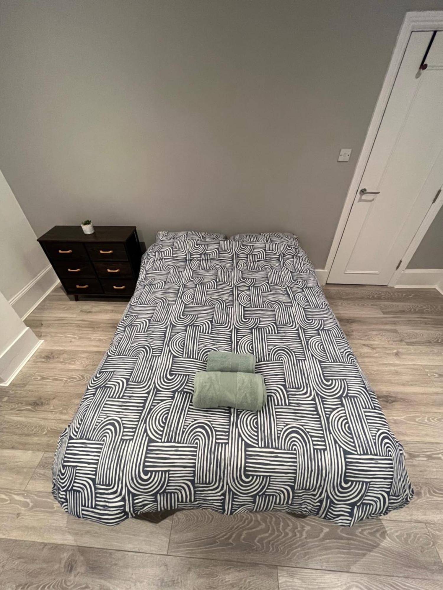 Cozy Two Bed In Brixton Next To Station * Londres