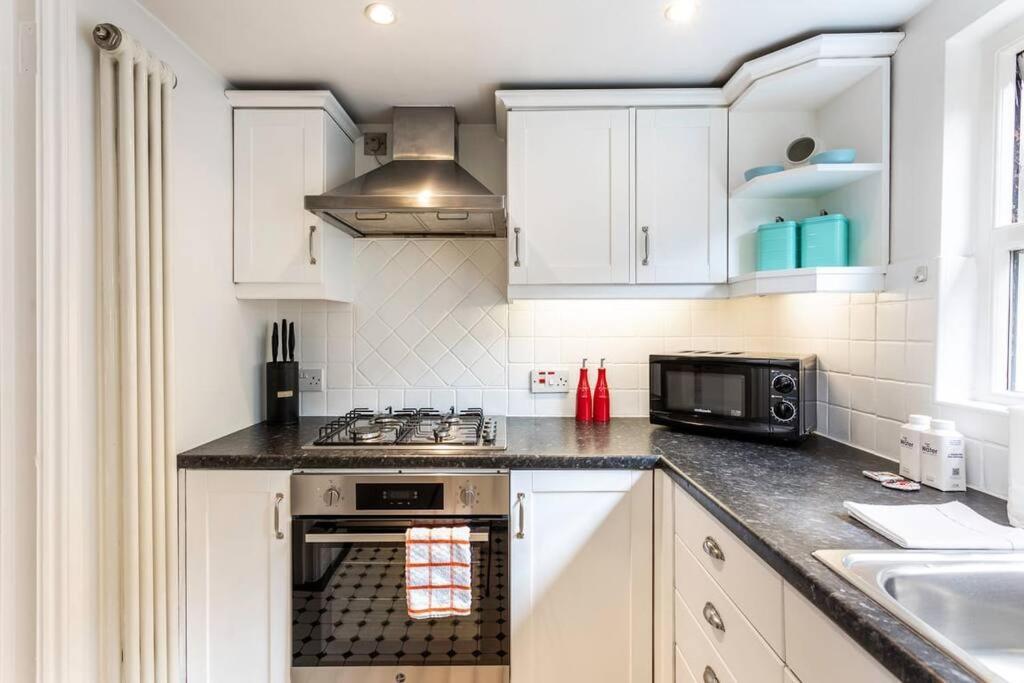 Leilighet 2-bedroom Split-level In Notting Hill London