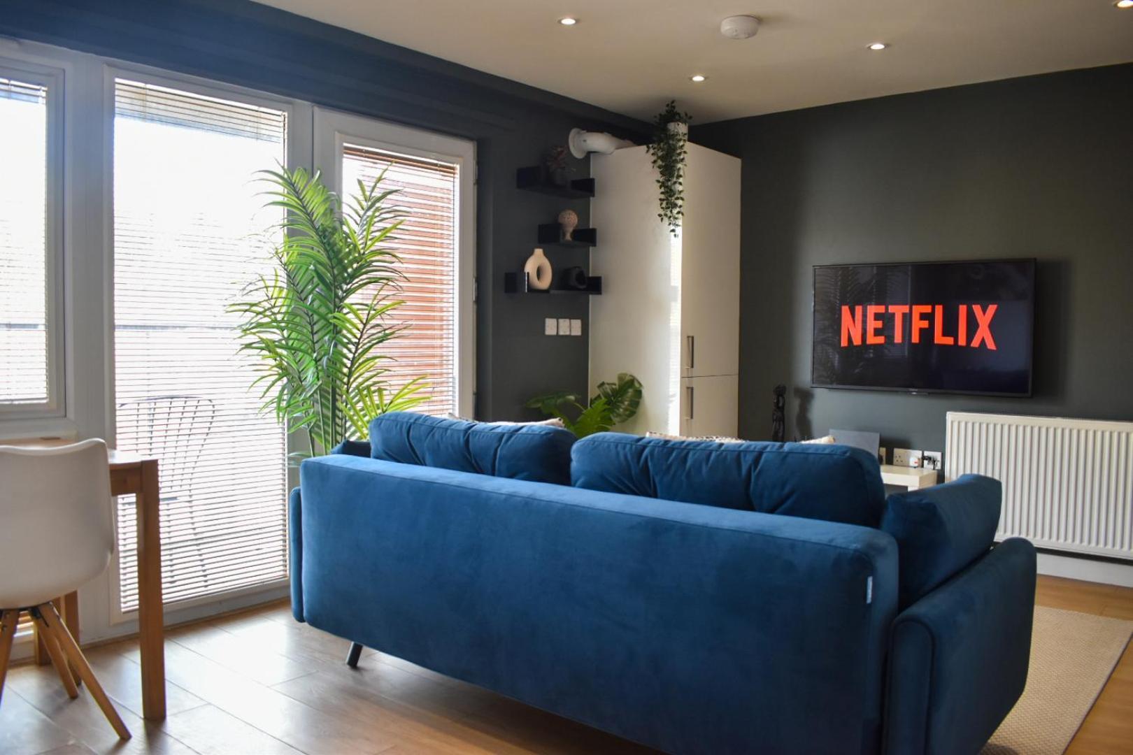 Stylish Peckham 10 Seconds From Station Leilighet London