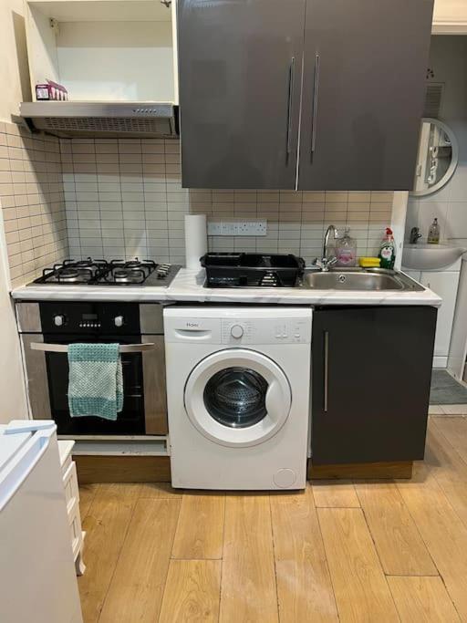 Flat In London-paddington Apartment *