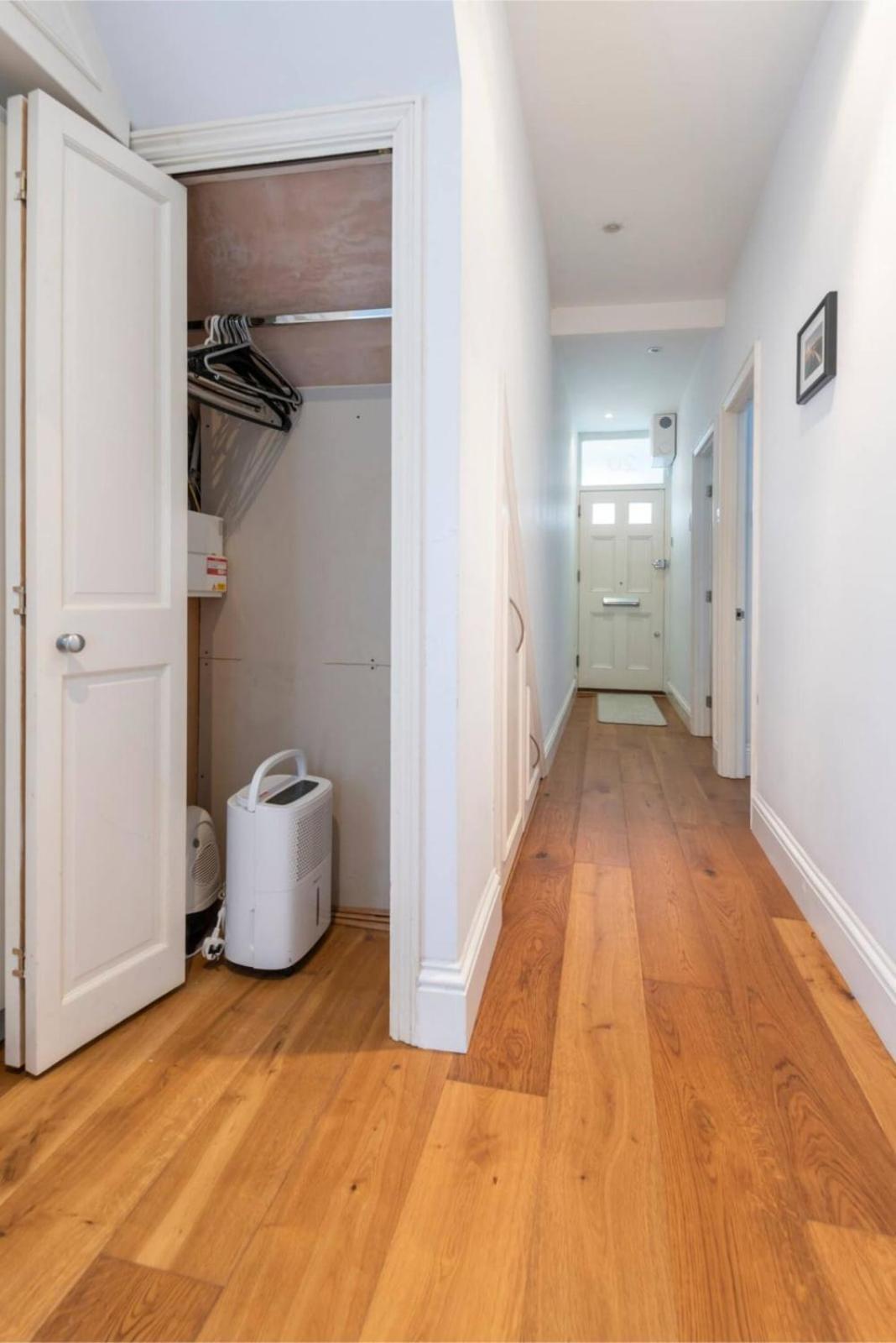 Ground Floor - Private Garden Londen