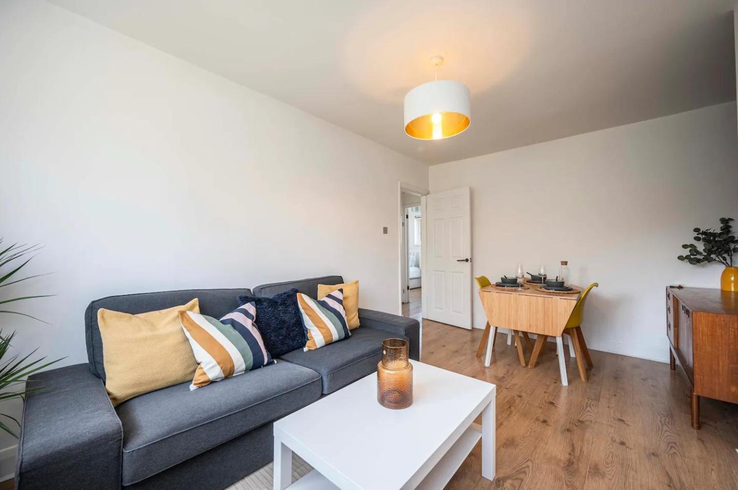 Appartement Pass The Keys Modern Beckenham Fast Train Links Londen