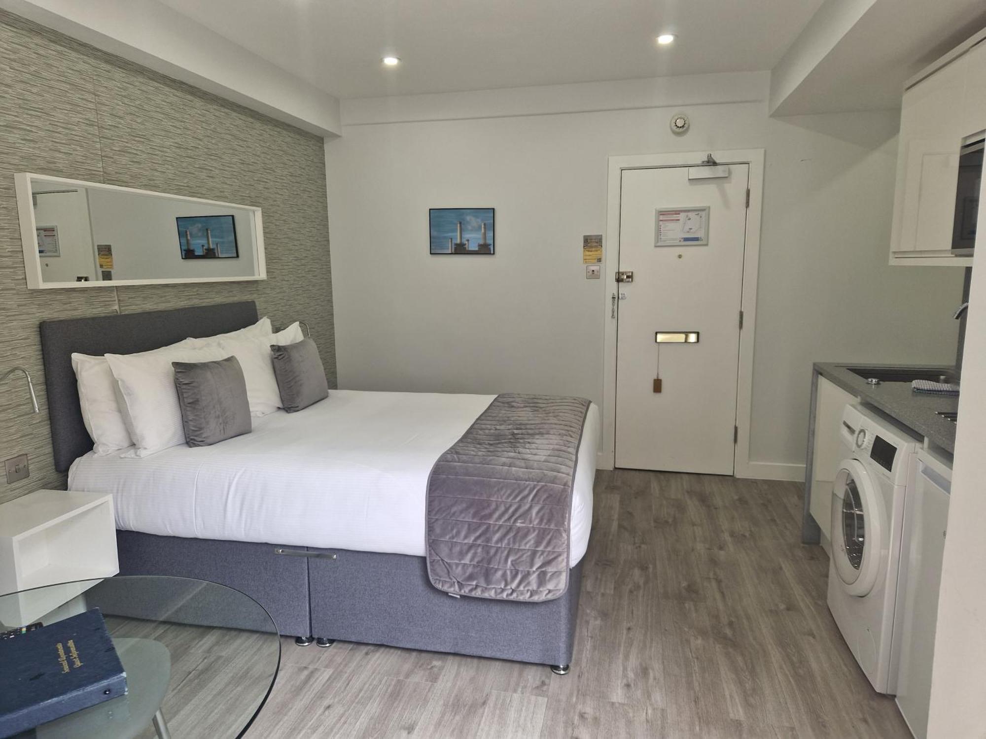 Chelsea Cloisters Serviced London