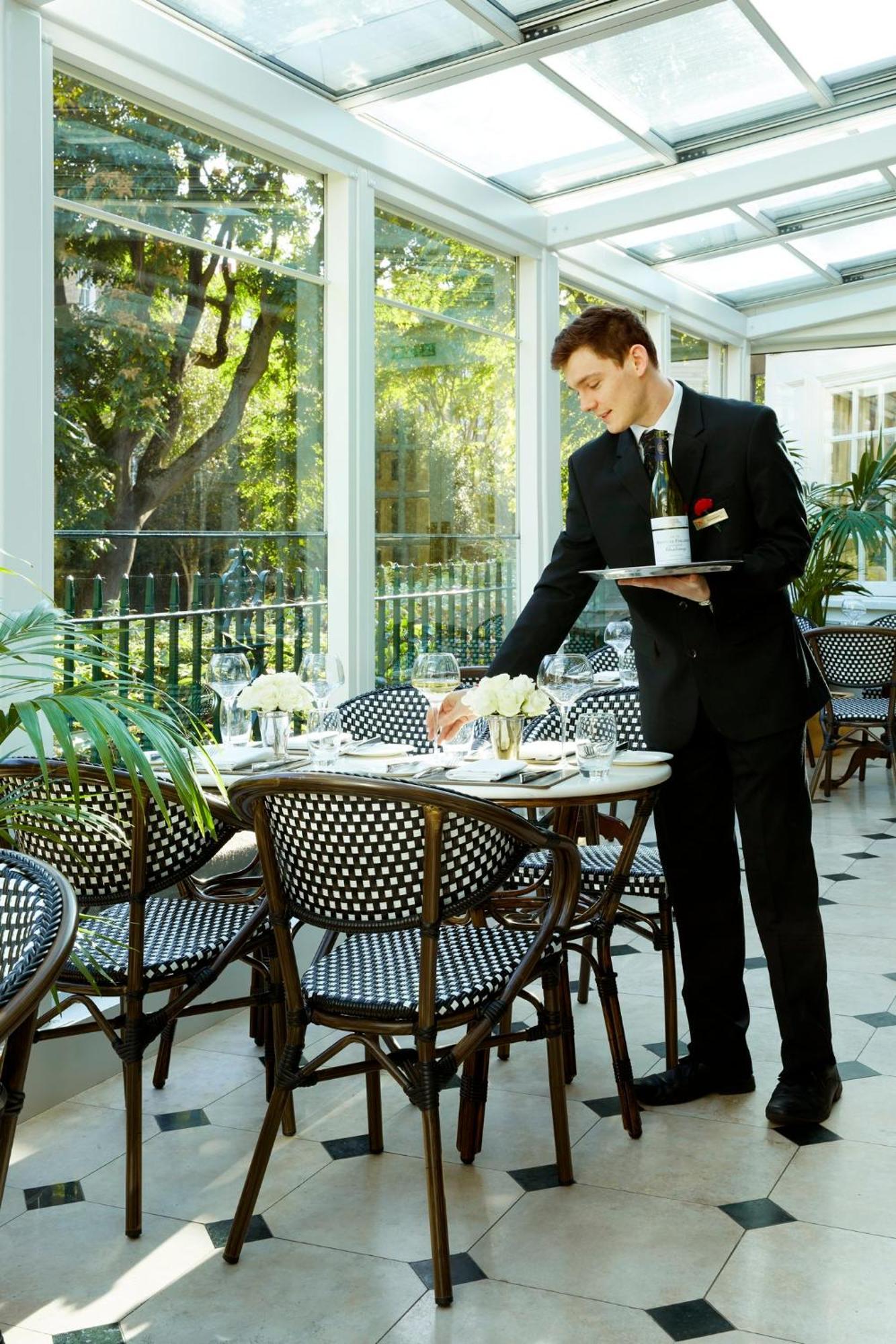 Hotel The Montague On The Gardens