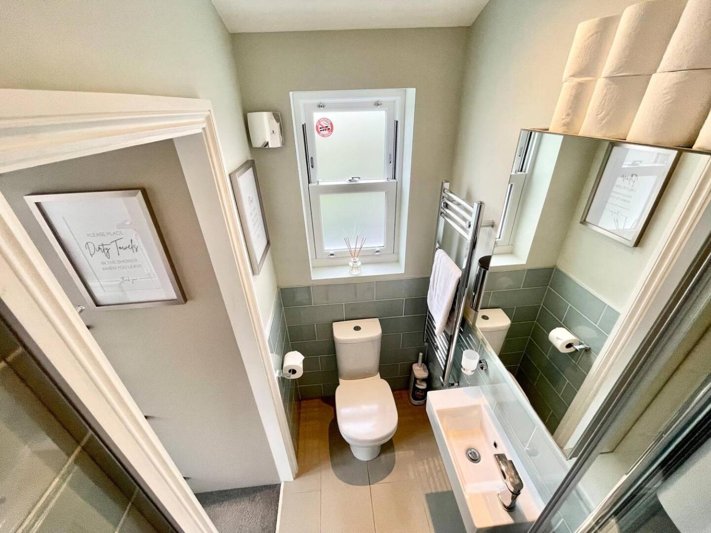 Clapham - Kingsize Bed - En-suite - Quiet With Garden Views - * London