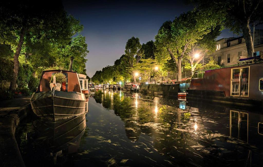 Executive Houseboat In Little Venice Hotel en barco