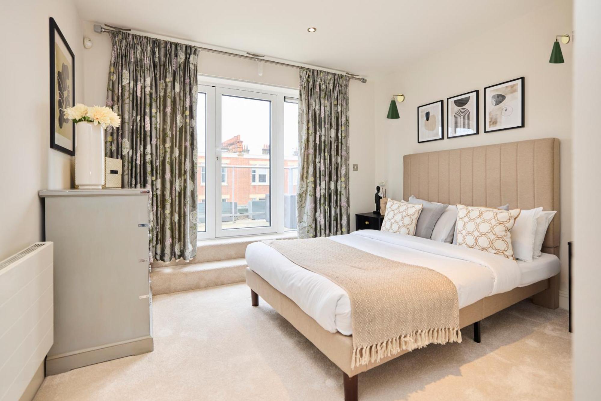 The Battersea Park Place - Amazing 2bdr Flat With Terrace Apartment London