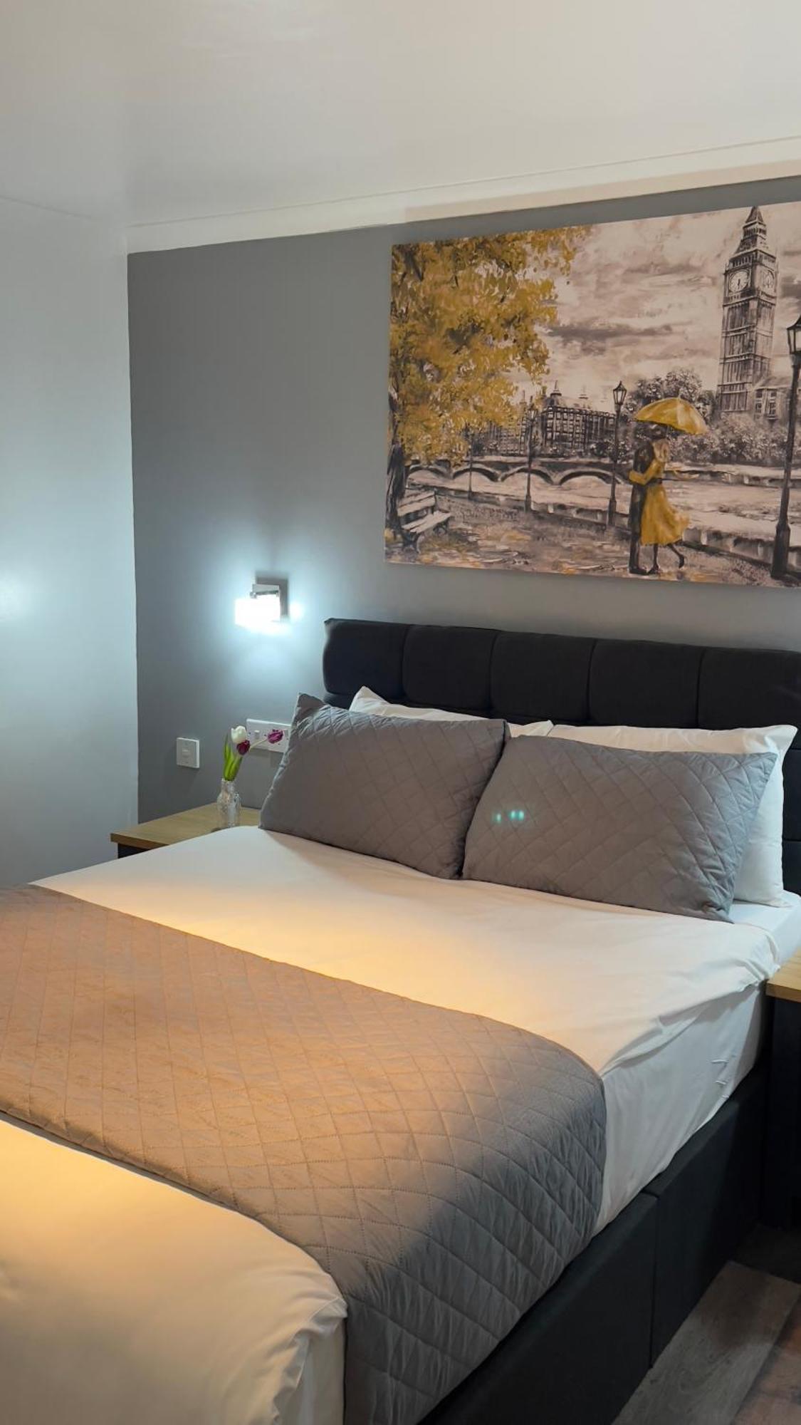 Pasha - 3* Boutique 3* London