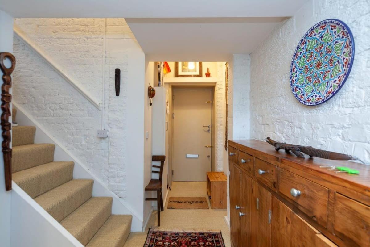 Leilighet Charming 1 Bedroom In Old School House London