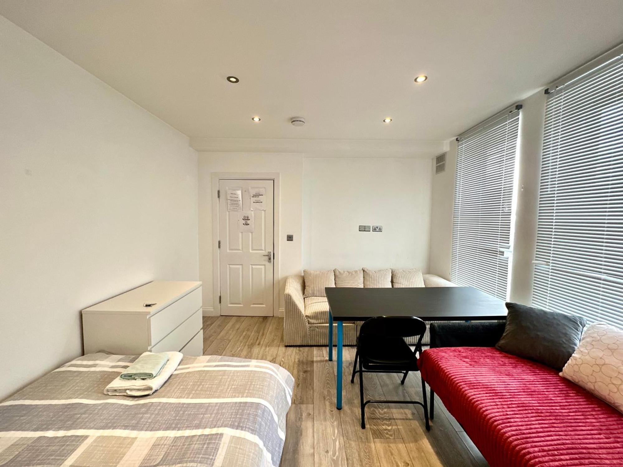 2 Minutes From Oxford Street Private D Homestay *