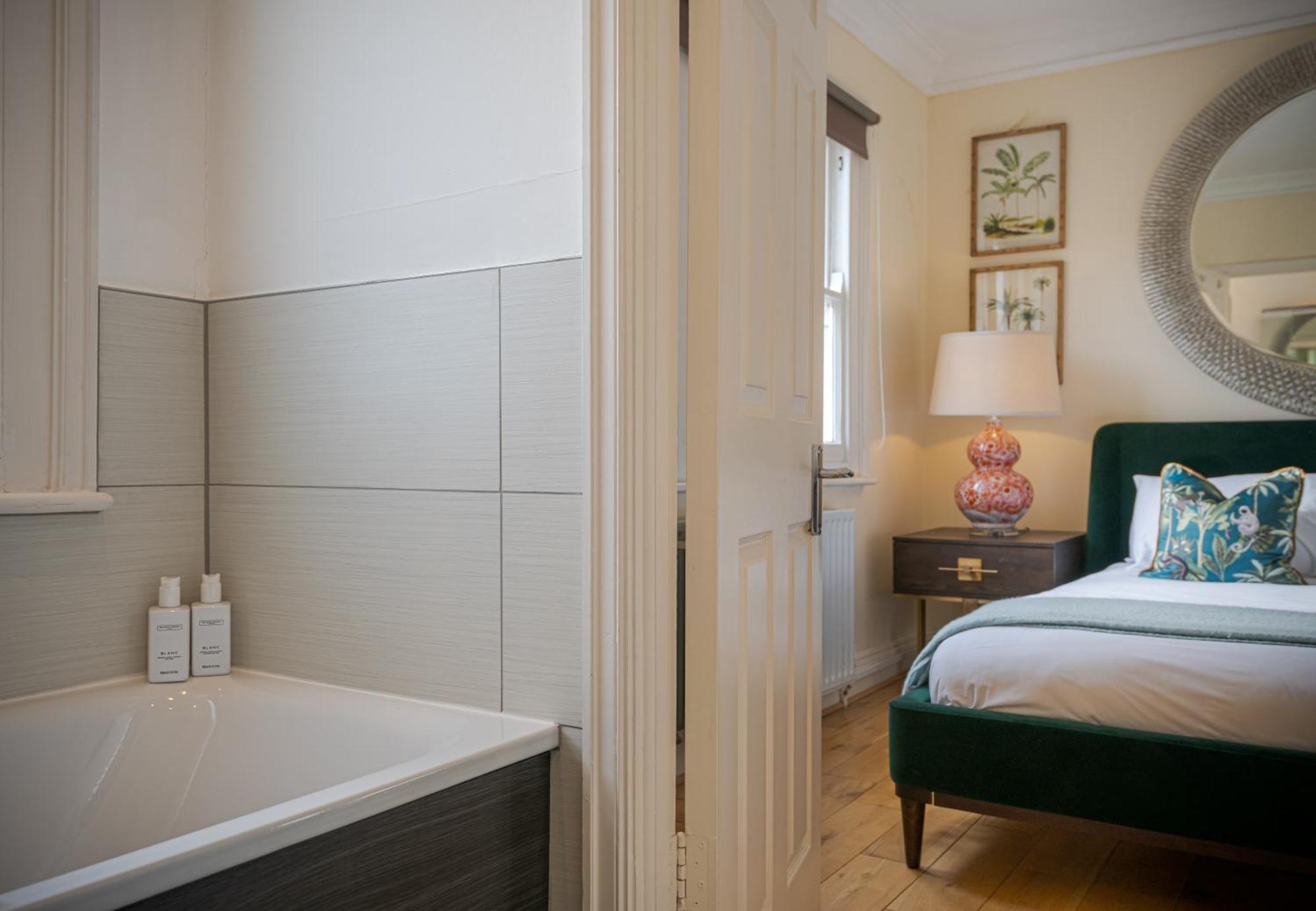 Luxury 3-Bedroom House In Belgravia London Prime Location And Stylish Stay Apartment *