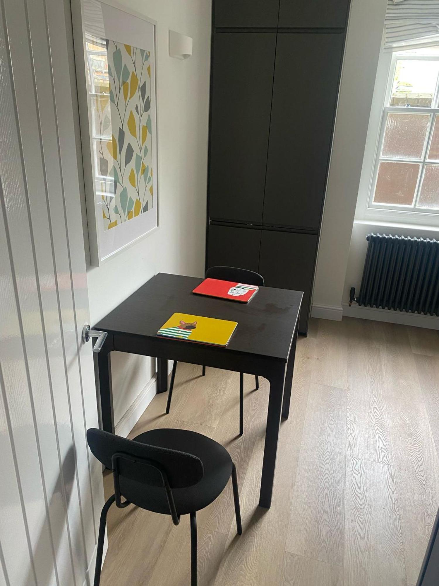 Two Bedroom Two Bathrooms Superior London