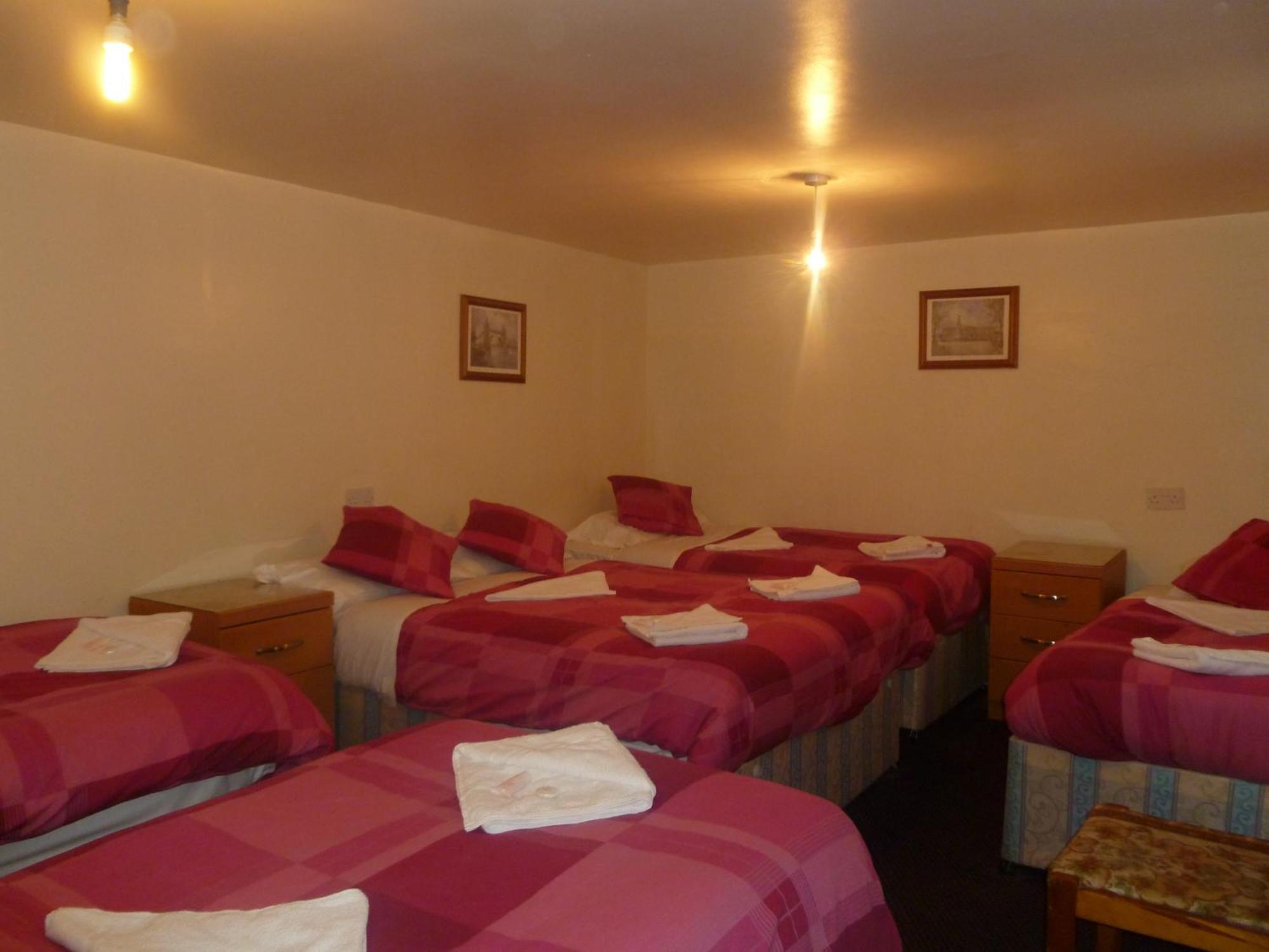 Guest house Grenville House 2*
