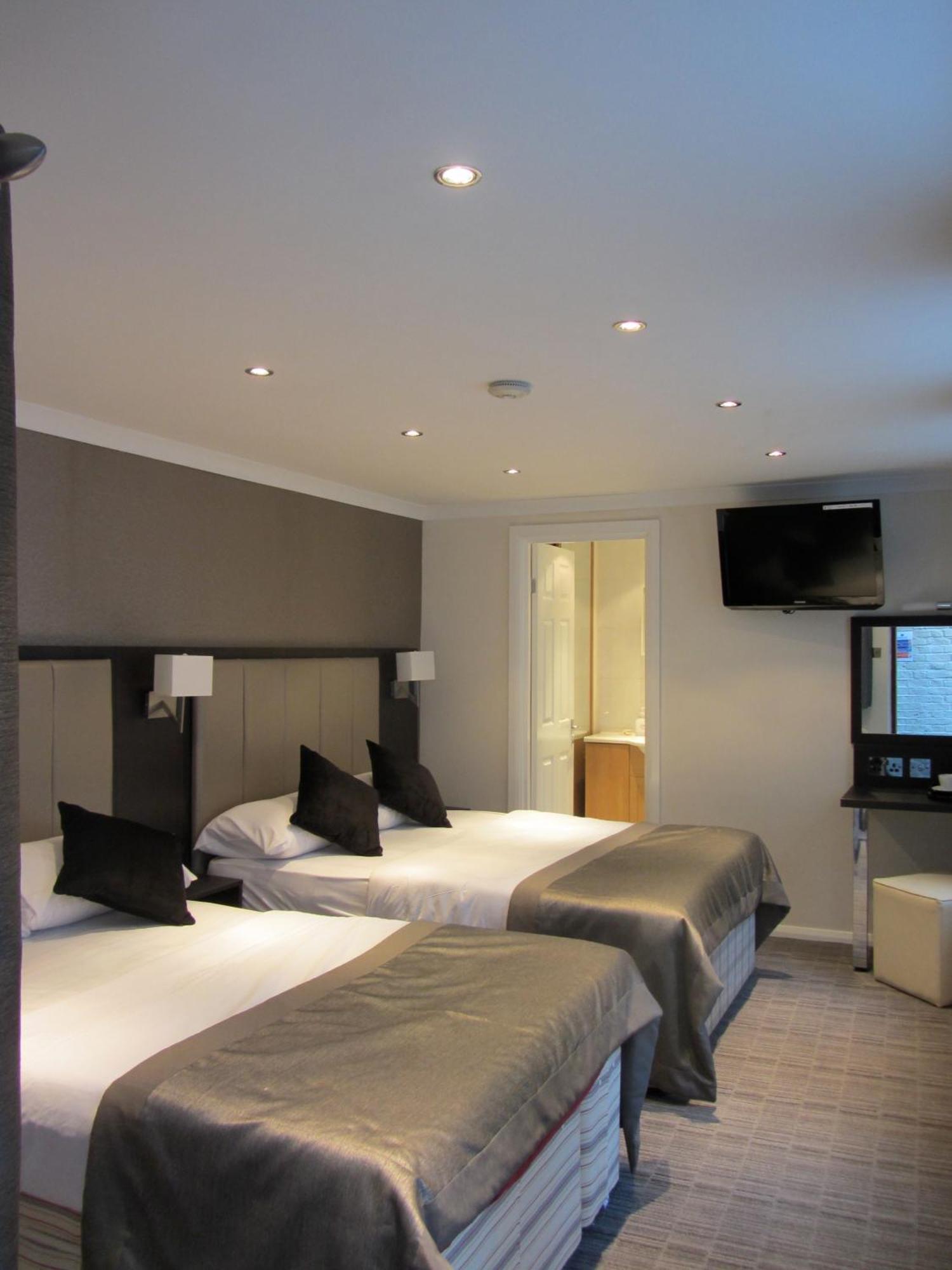 Hotel Goodwood 2*