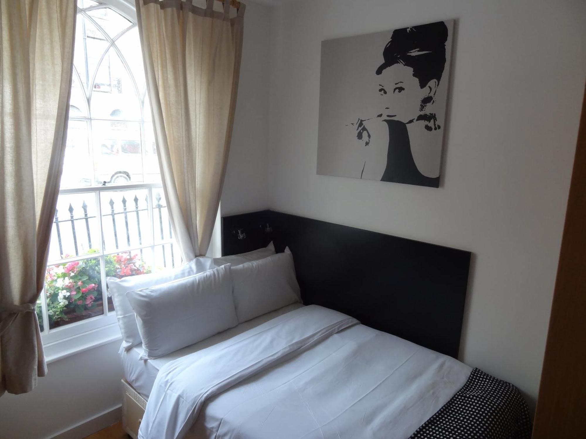 Studios2let - North Gower London