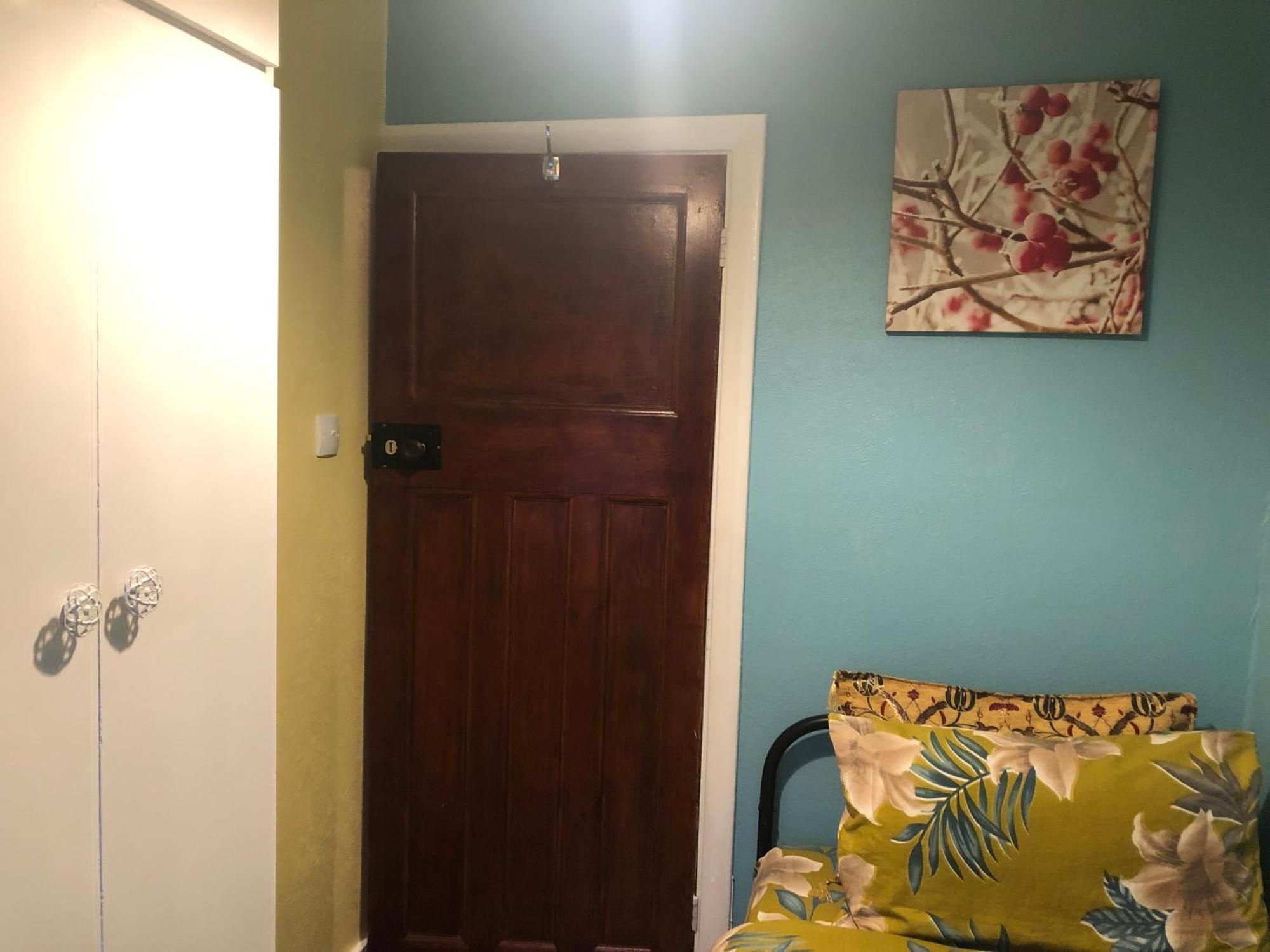 Privatunterkunft House 220 *