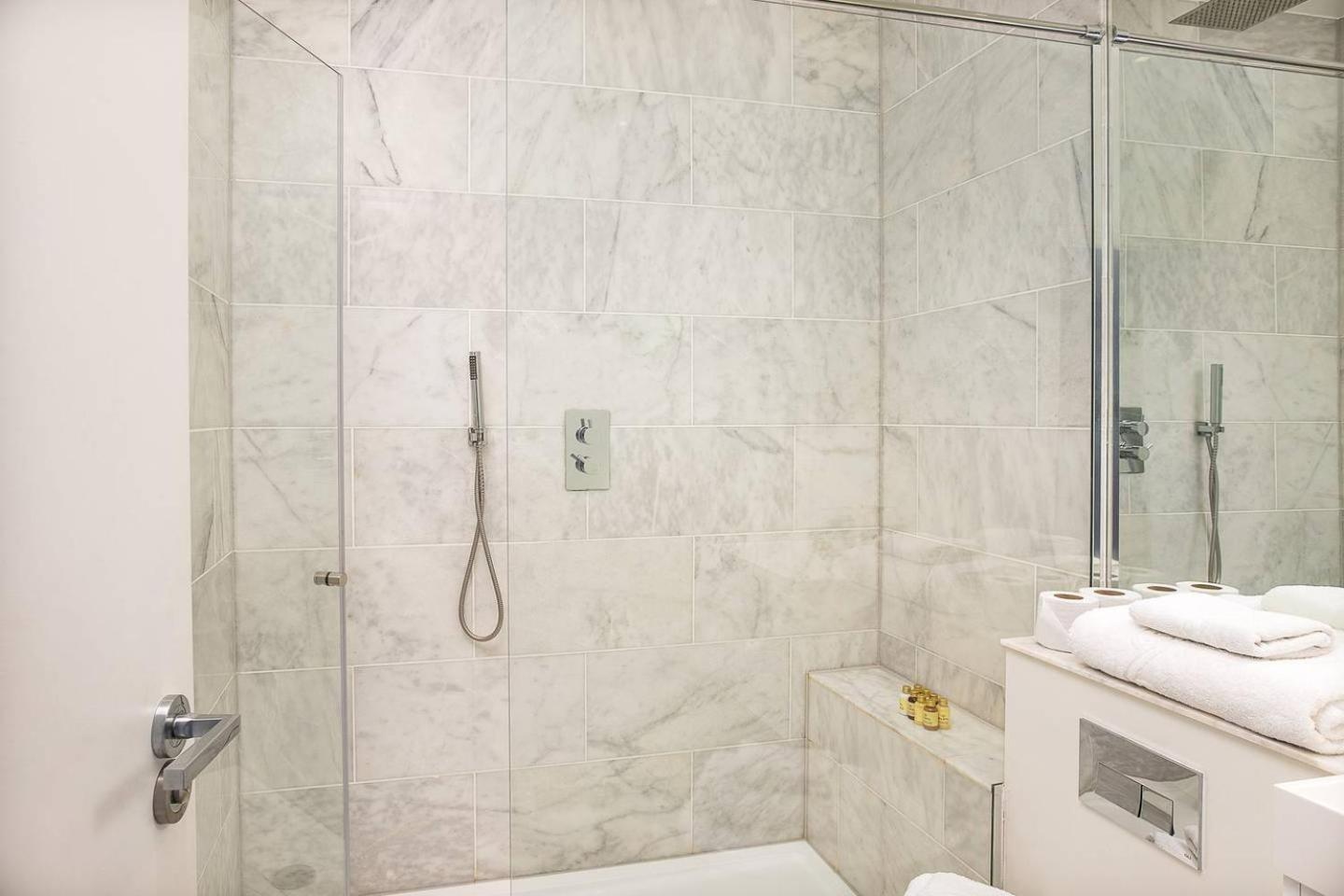 Apartamento Guestready - West Kensington W/balcony Londres