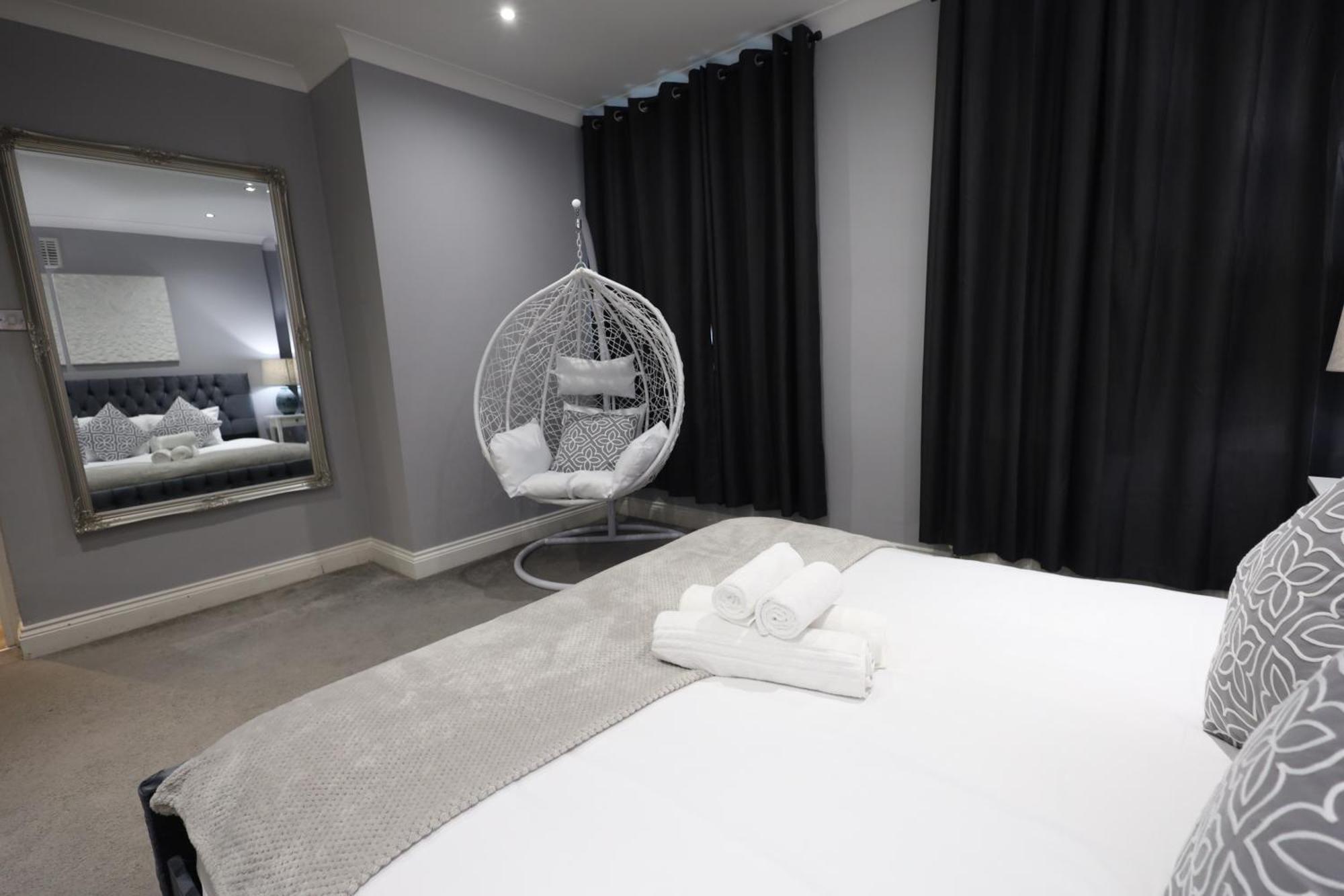 Lovely 3br Garden L Abbey Road, Appartement Londen