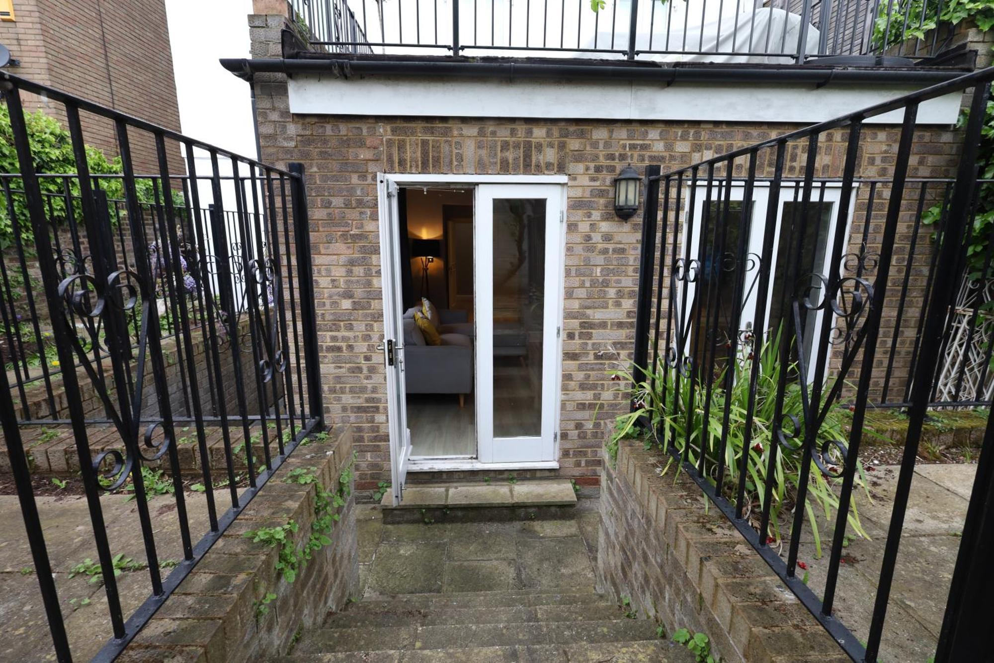Lovely 3br Garden L Abbey Road, * Londen