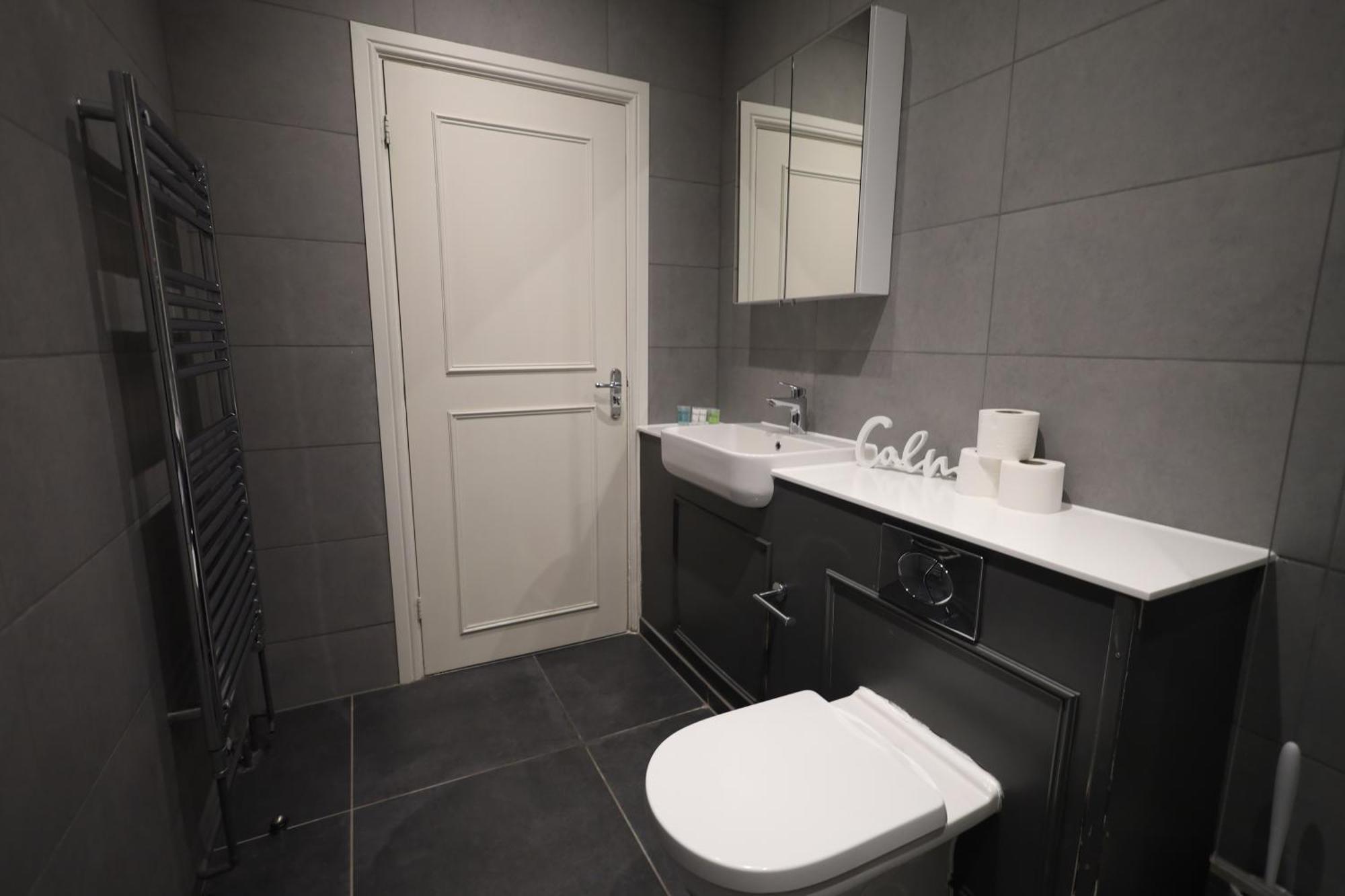 Lovely 3br Garden L Abbey Road, * Londen