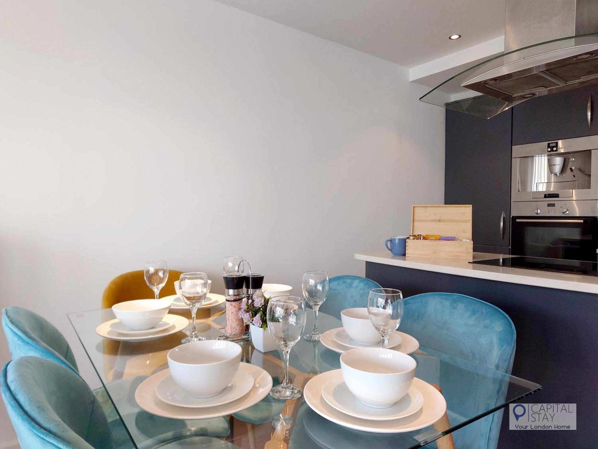 Leilighet Deluxe Two Bed By Excel & O2 *