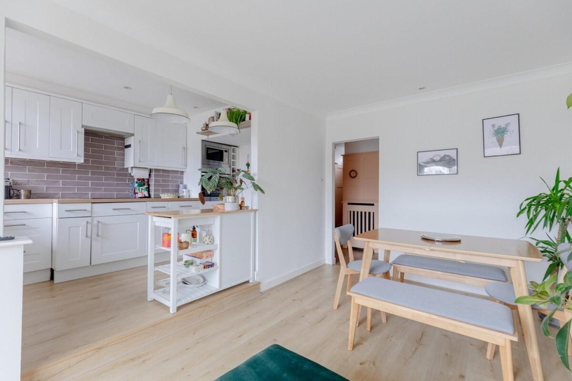 Scandi-style 2bd Maisonette Wgarden Brick Lane! Londen