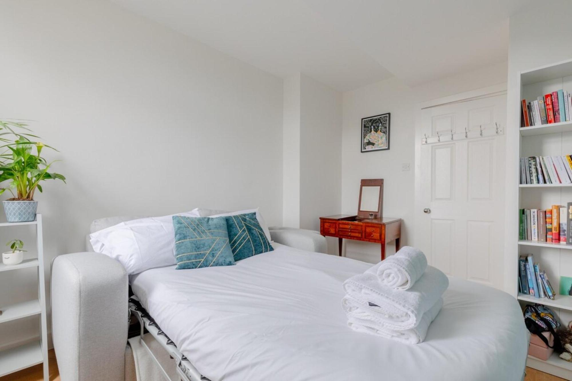 Scandi-style 2bd Maisonette Wgarden Brick Lane! Appartement Londen