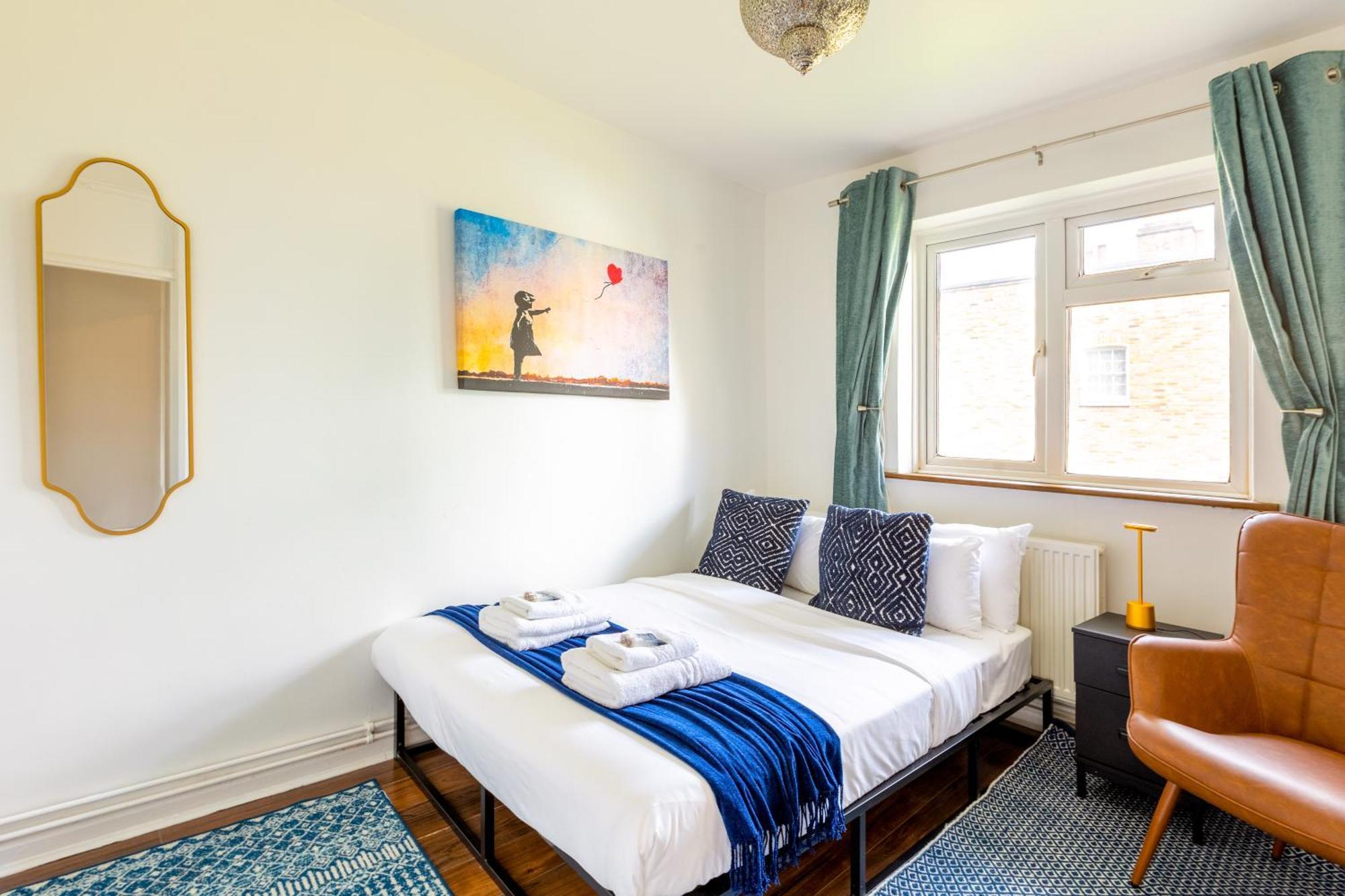 Apartment Renovated 2-storey 2br Wgarden Near Angel St *