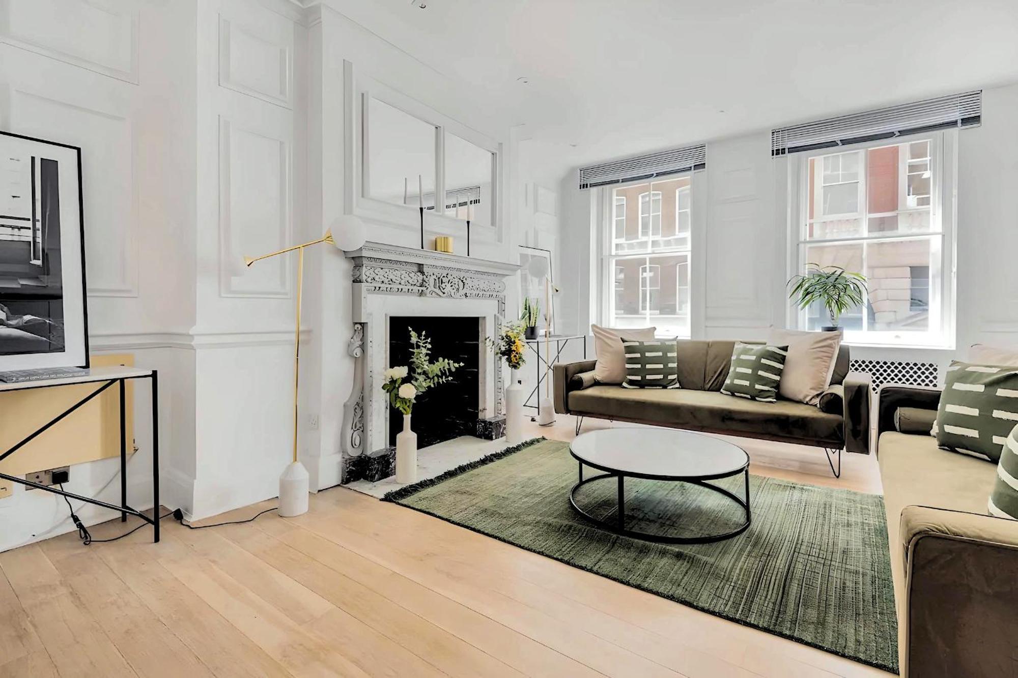 Welcome - At The Piazza! Apartment *