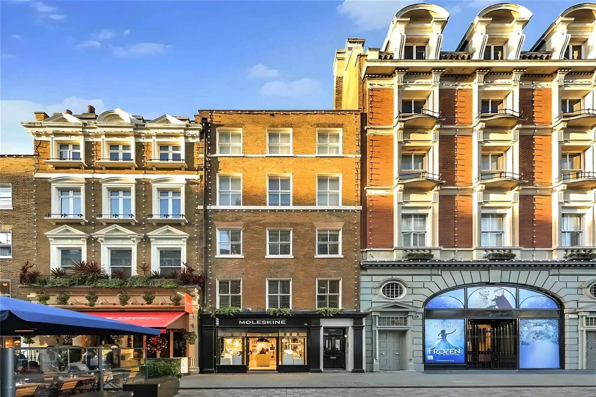 Apartment Welcome - At The Piazza! London