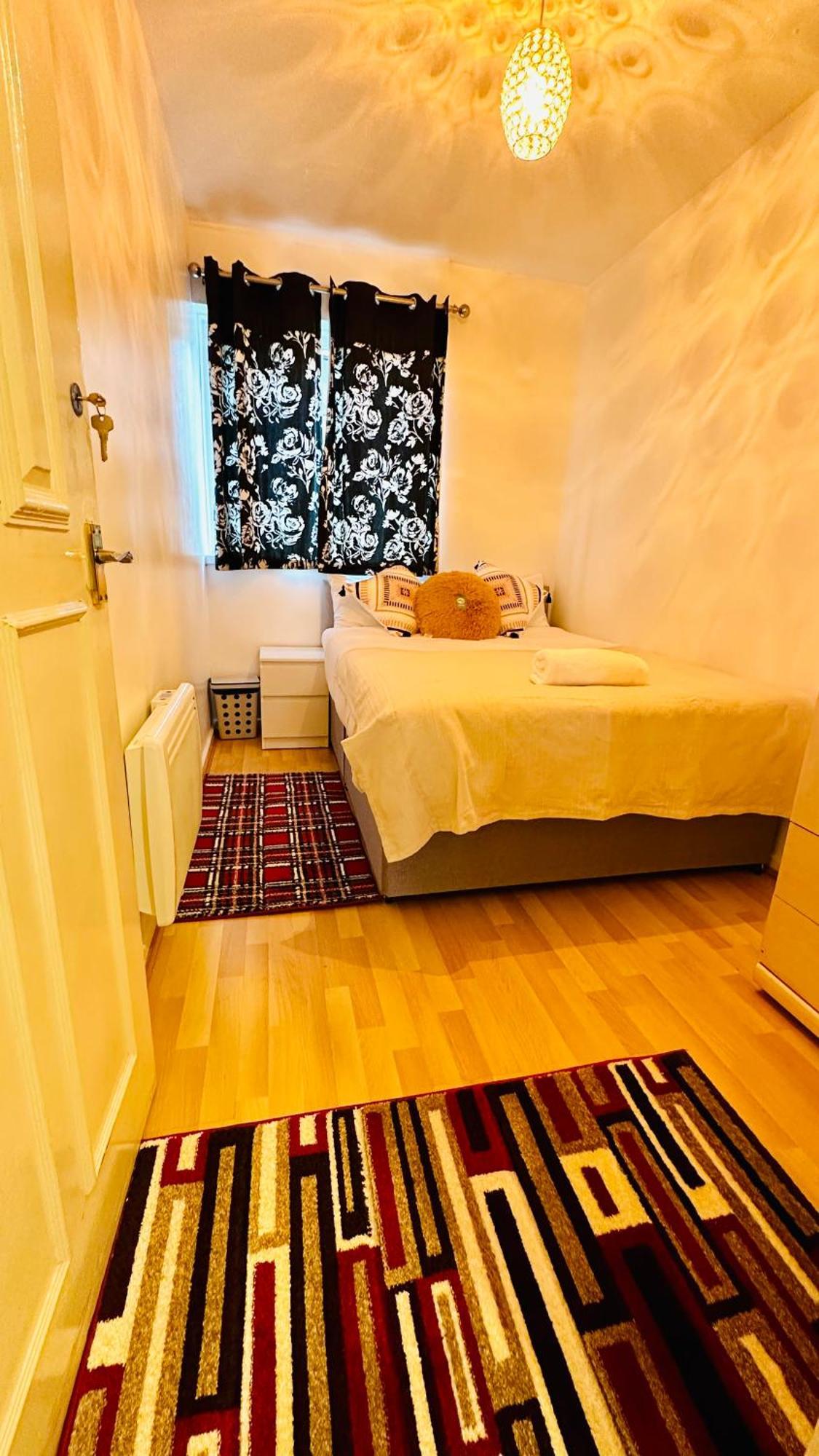 Whites Bed and breakfast