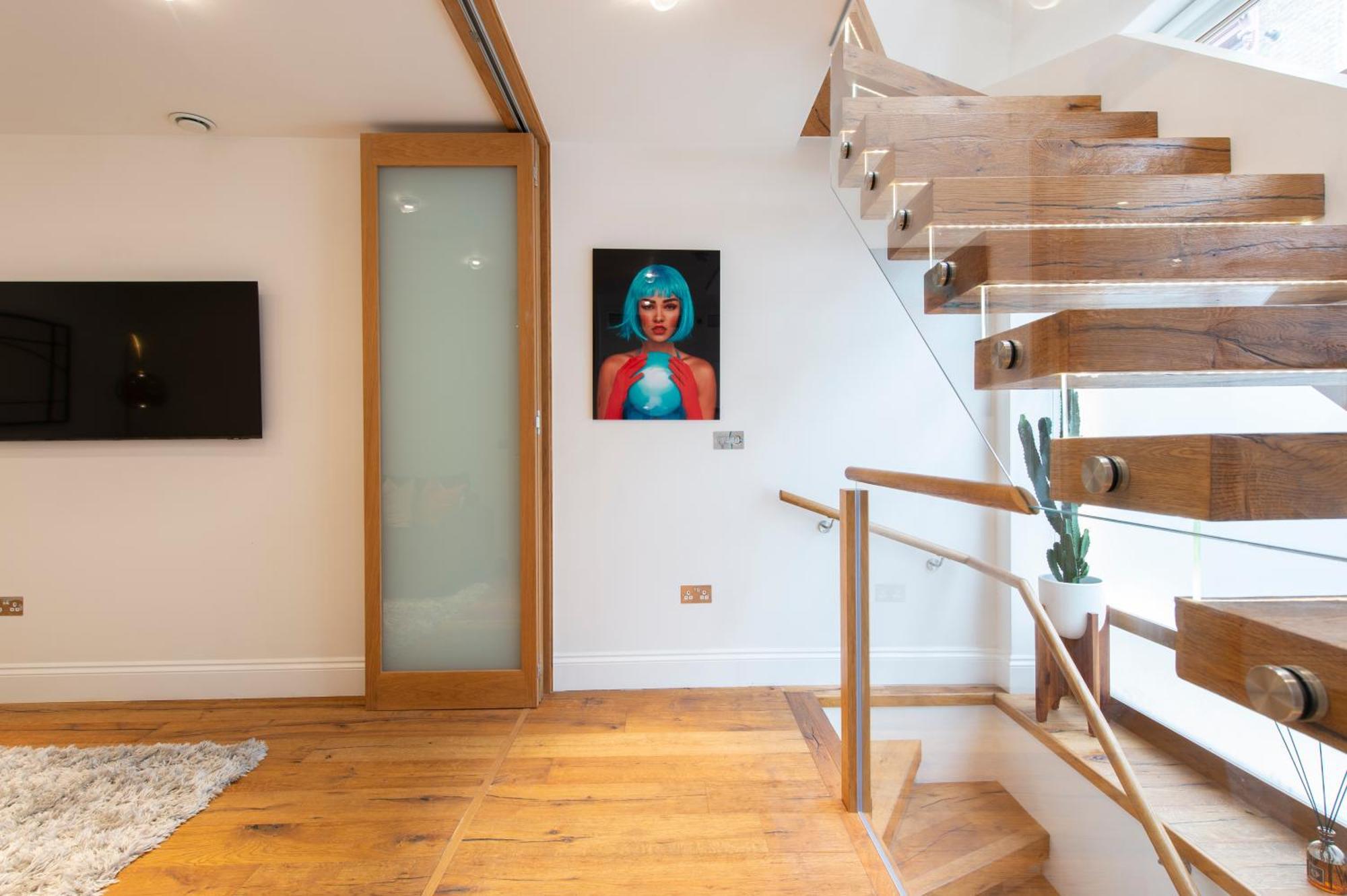Apartment Soho Harmony Haven: Chic 2-bed, 2-bath Urban Retreat