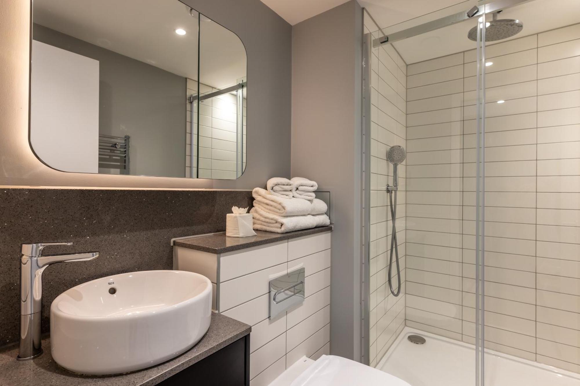Wem Tower Apartment *