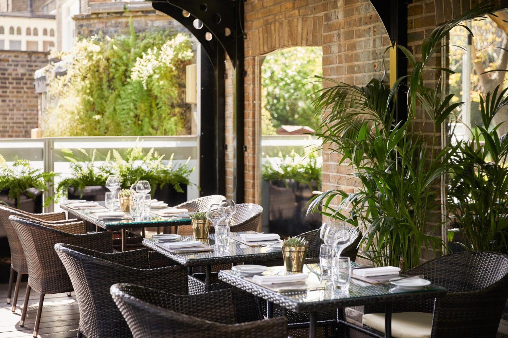 The Montague On The Gardens Hotel 4*