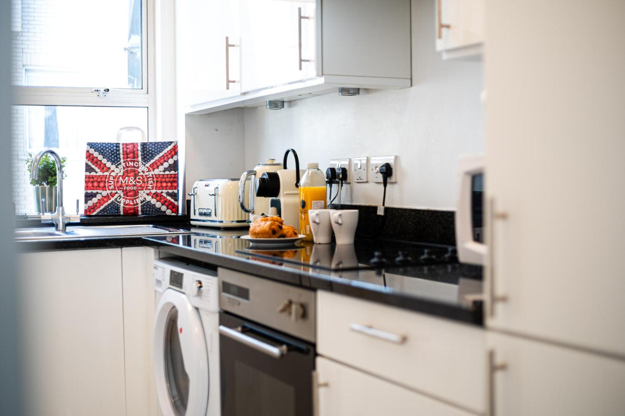 Selfridges Parkside Haven - 2 Bedroom Apartment Apartment London